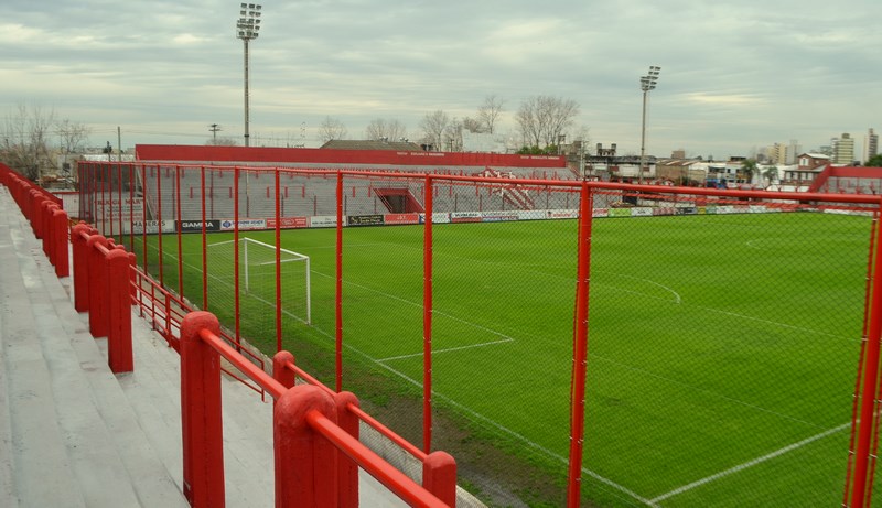 Cómo llegar a Estadio de Talleres de Remedios de Escalada-Club